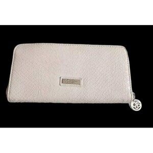 JESSICA SIMPSON ZIP AROUND WALLET CREAM 8" x 4" 8 CC Zip Pouch ROOMY